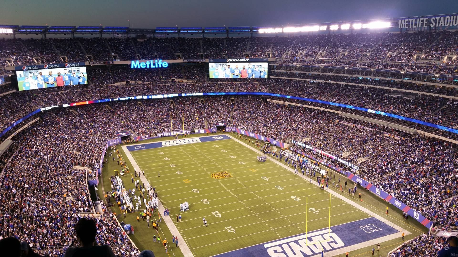 How to attend a football game in New York City ?