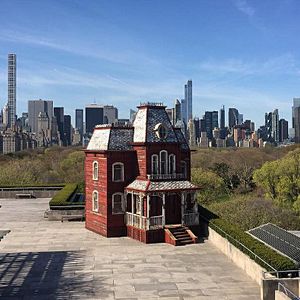 Psycho at the Metropolitan Museum of New York City