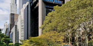 An Indoor Garden In The Heart Of A New York City’s Skyscraper. Ford fondation