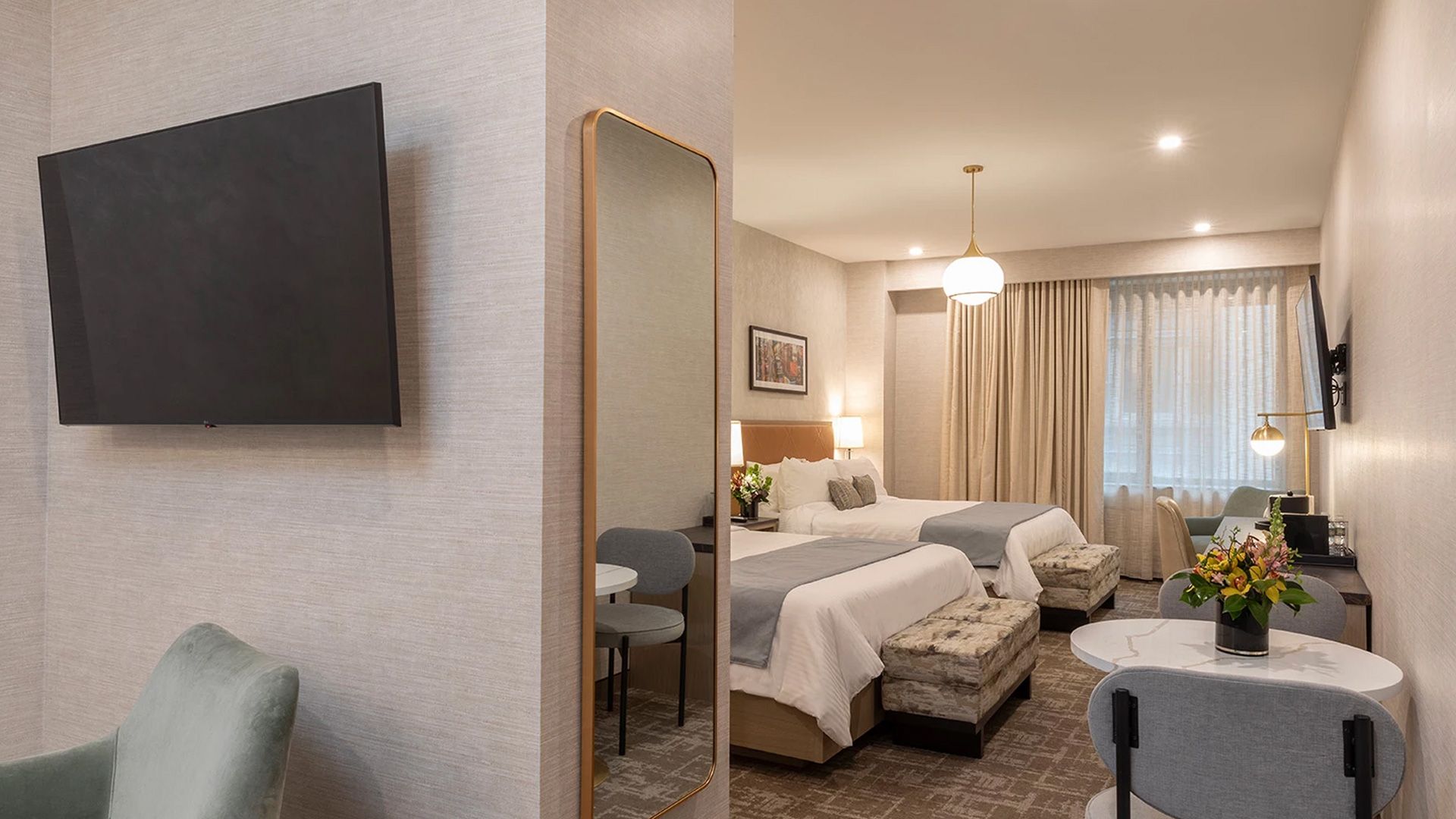 Broadway Plaza Hotel in New York City