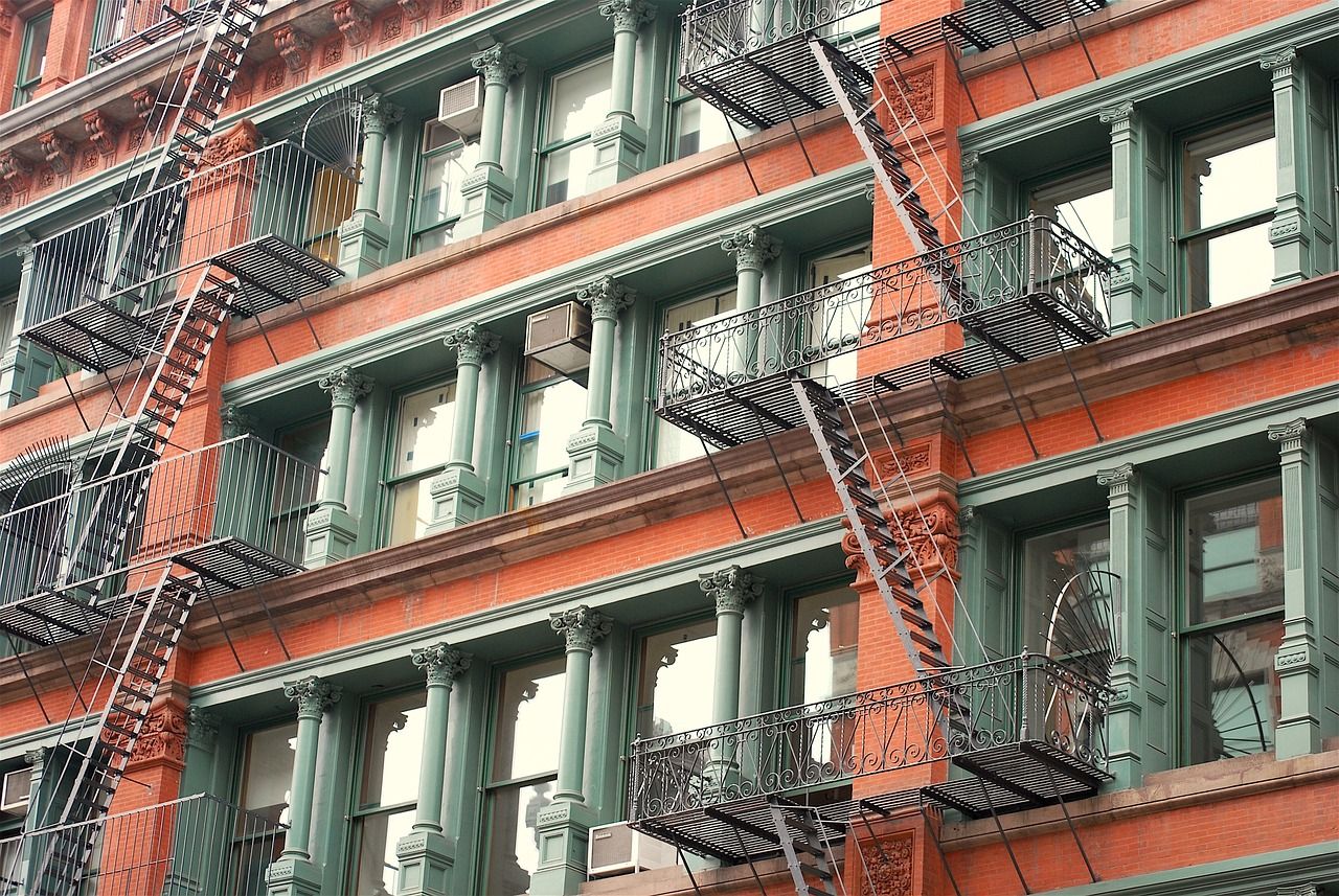 SoHo: Fashion and Shopping District in New York