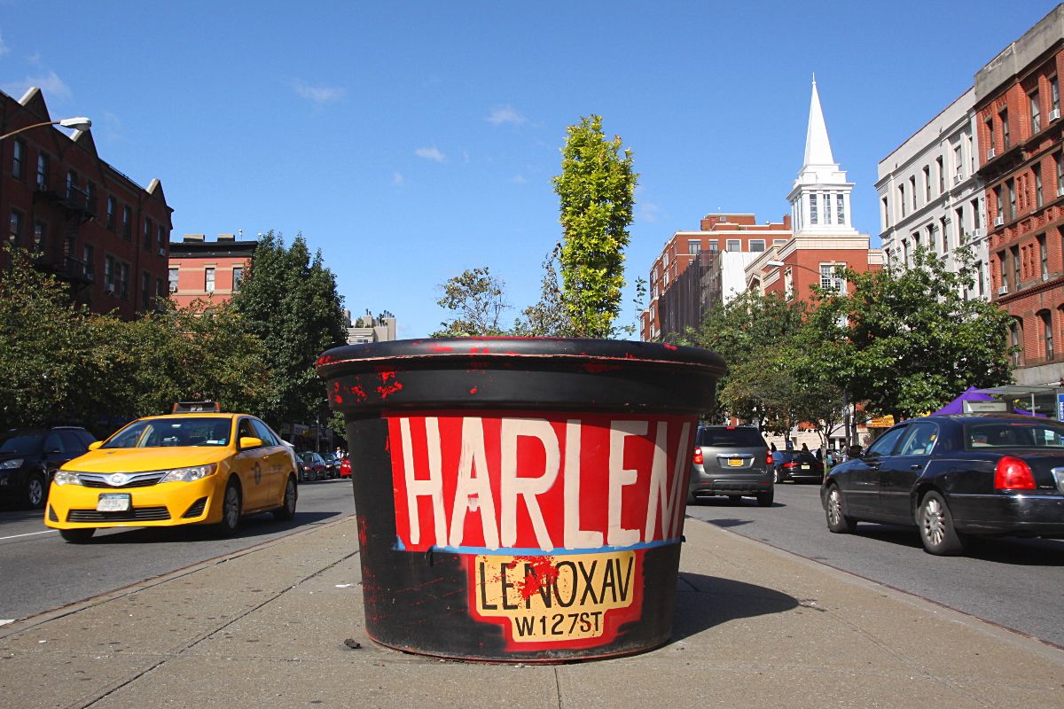Is Harlem a dangerous neighborhood in New York?