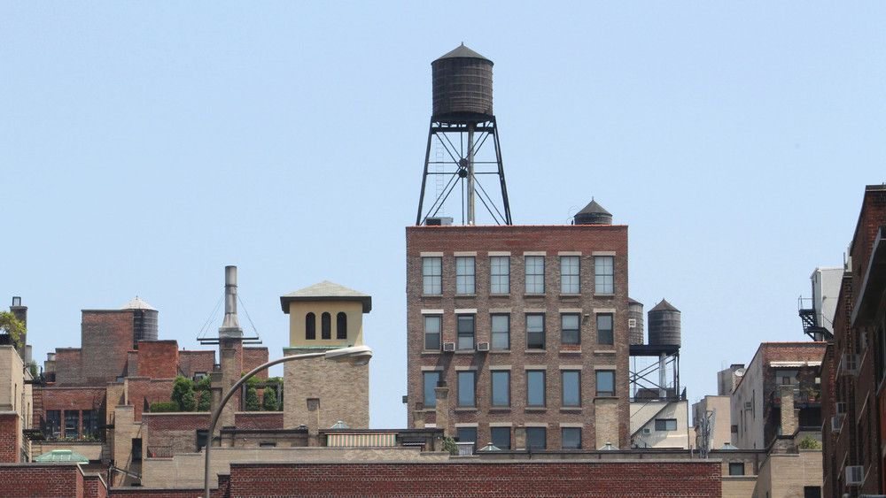 Why Are There Water Tanks on New York Rooftops?