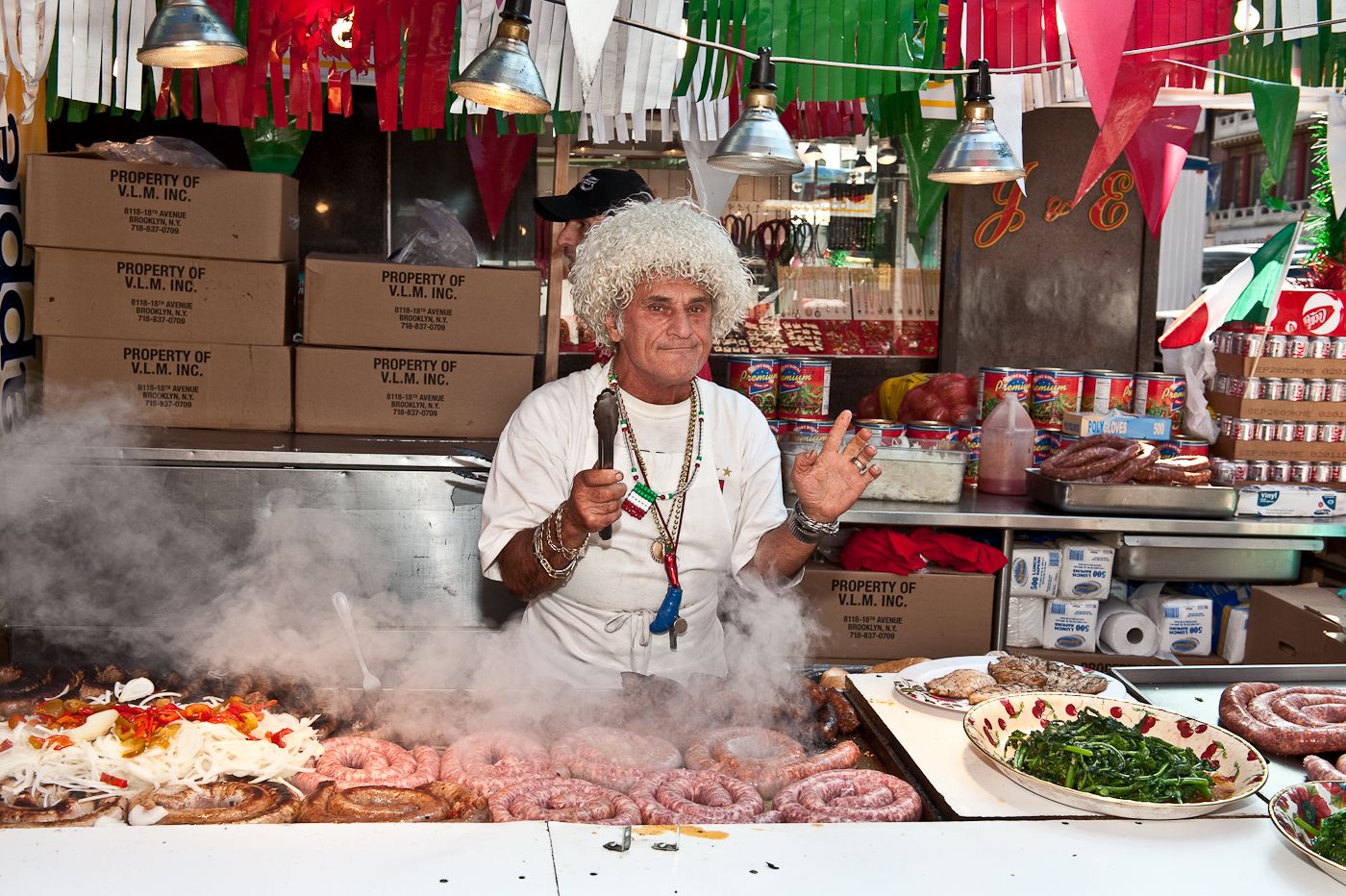 Vendeur ambulant dans Little Italy à New York lors de la fête de San Gennero