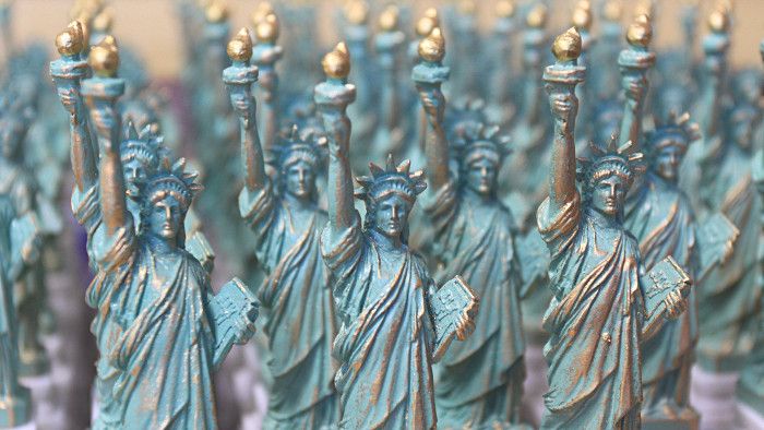 The 10 Best Souvenirs to Bring Back from New York